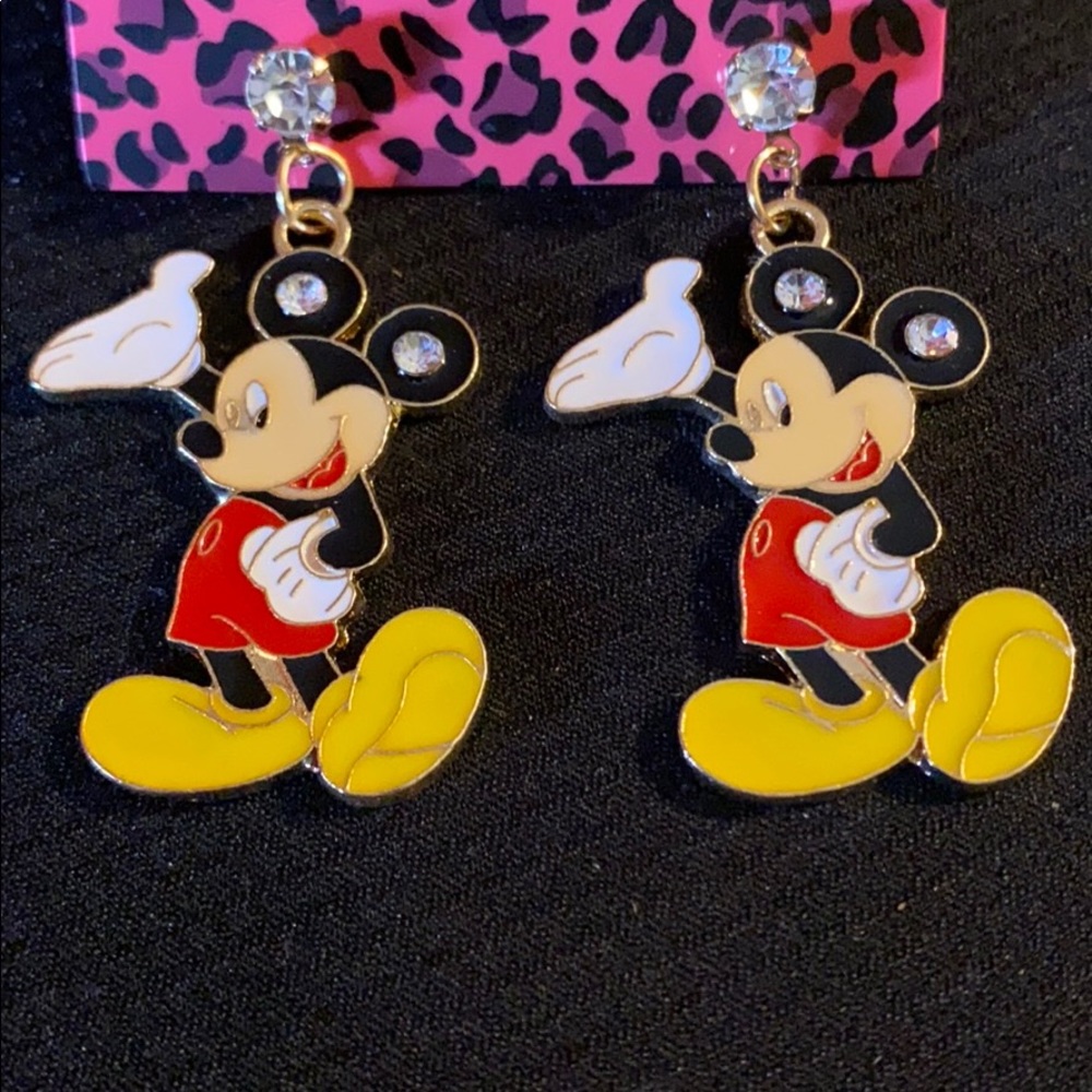 NWT  Mickey Mouse Earrings
